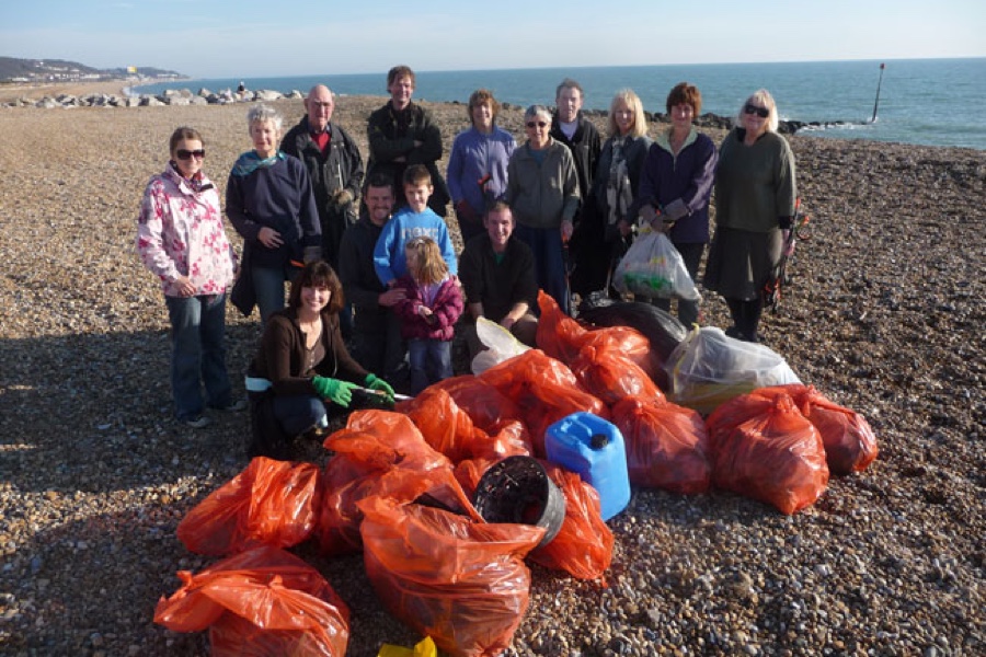 Beach-clearance-900×600 Hythe beach clean